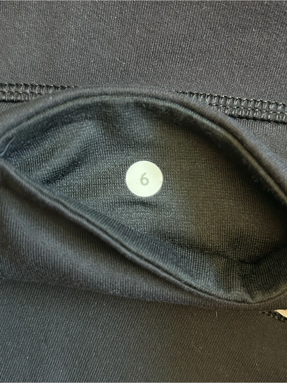 Lululemon Black Crop Low Waisted Leggings Yoga Pants Size 6
